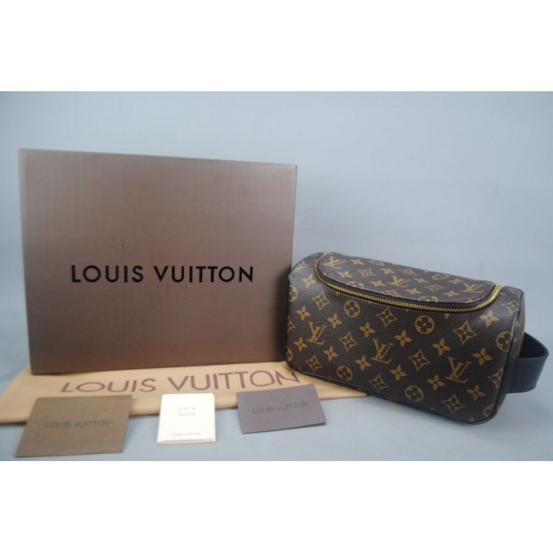 LOUIS VUITTON TOILETRY POUCH MONOGRAM CANVAS