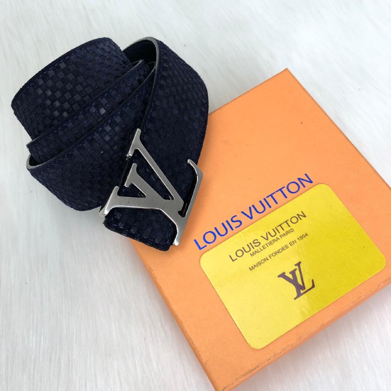 Louis Vuitton İnitials