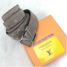 Louis Vuitton İnitials
